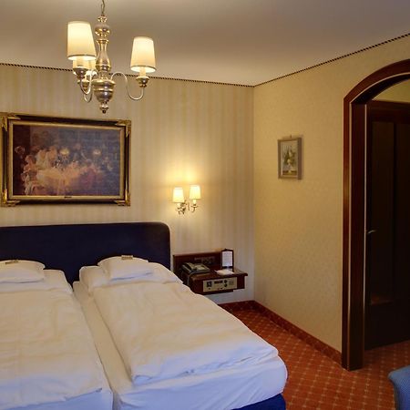 Hotel Brauereigasthof Landwehr-Braeu 라이첼쇼펜 객실 사진
