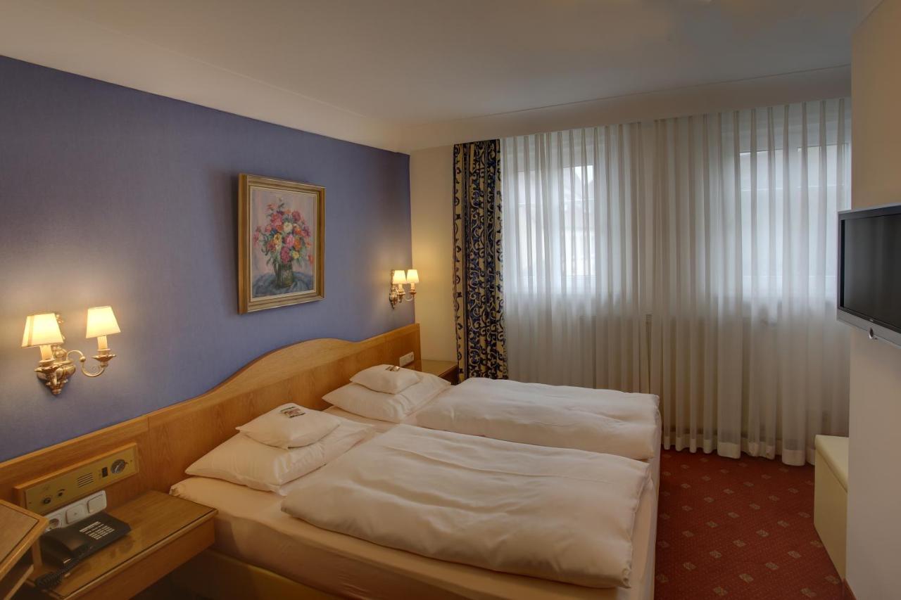 Hotel Brauereigasthof Landwehr-Braeu 라이첼쇼펜 외부 사진
