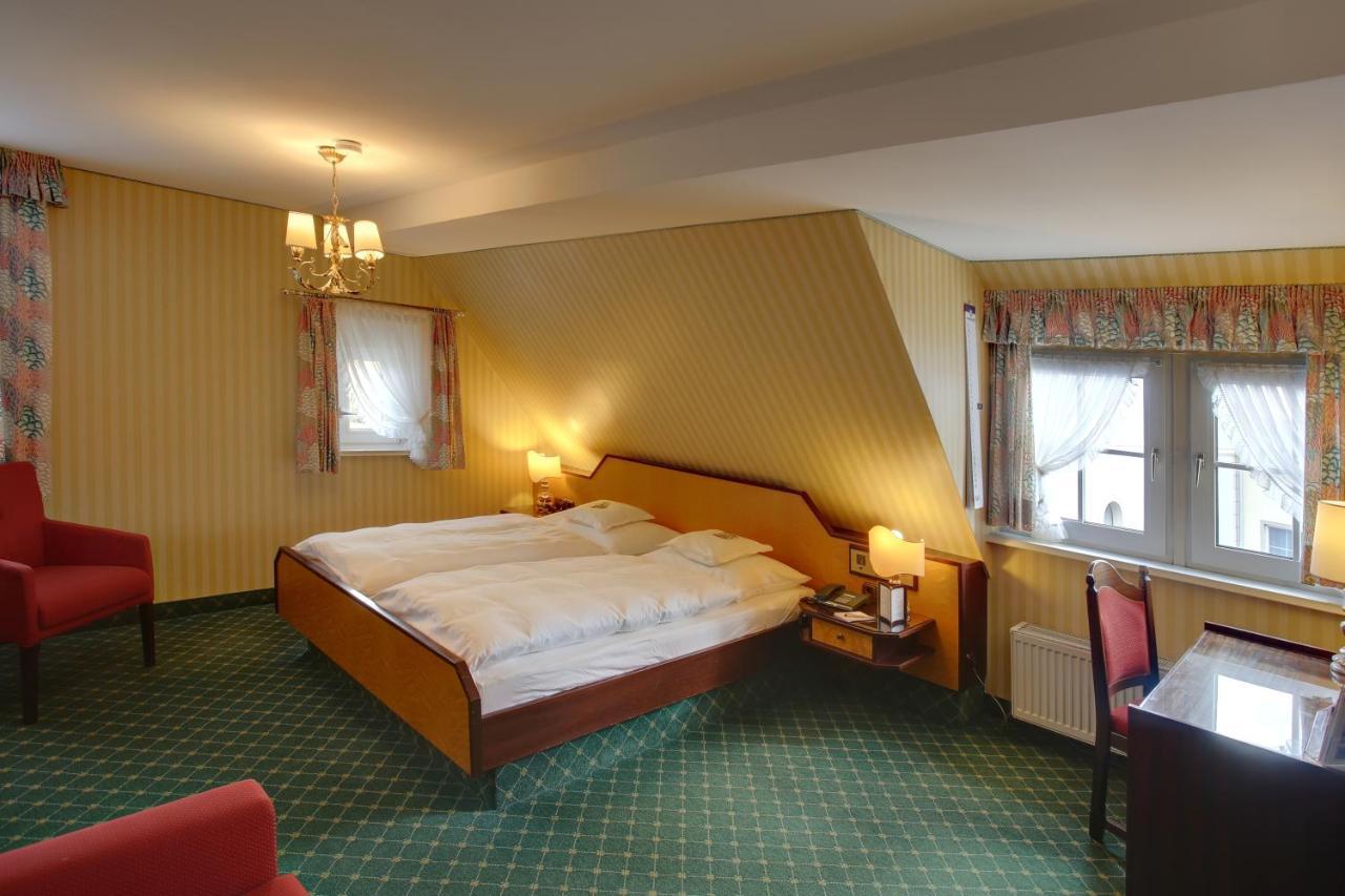 Hotel Brauereigasthof Landwehr-Braeu 라이첼쇼펜 외부 사진