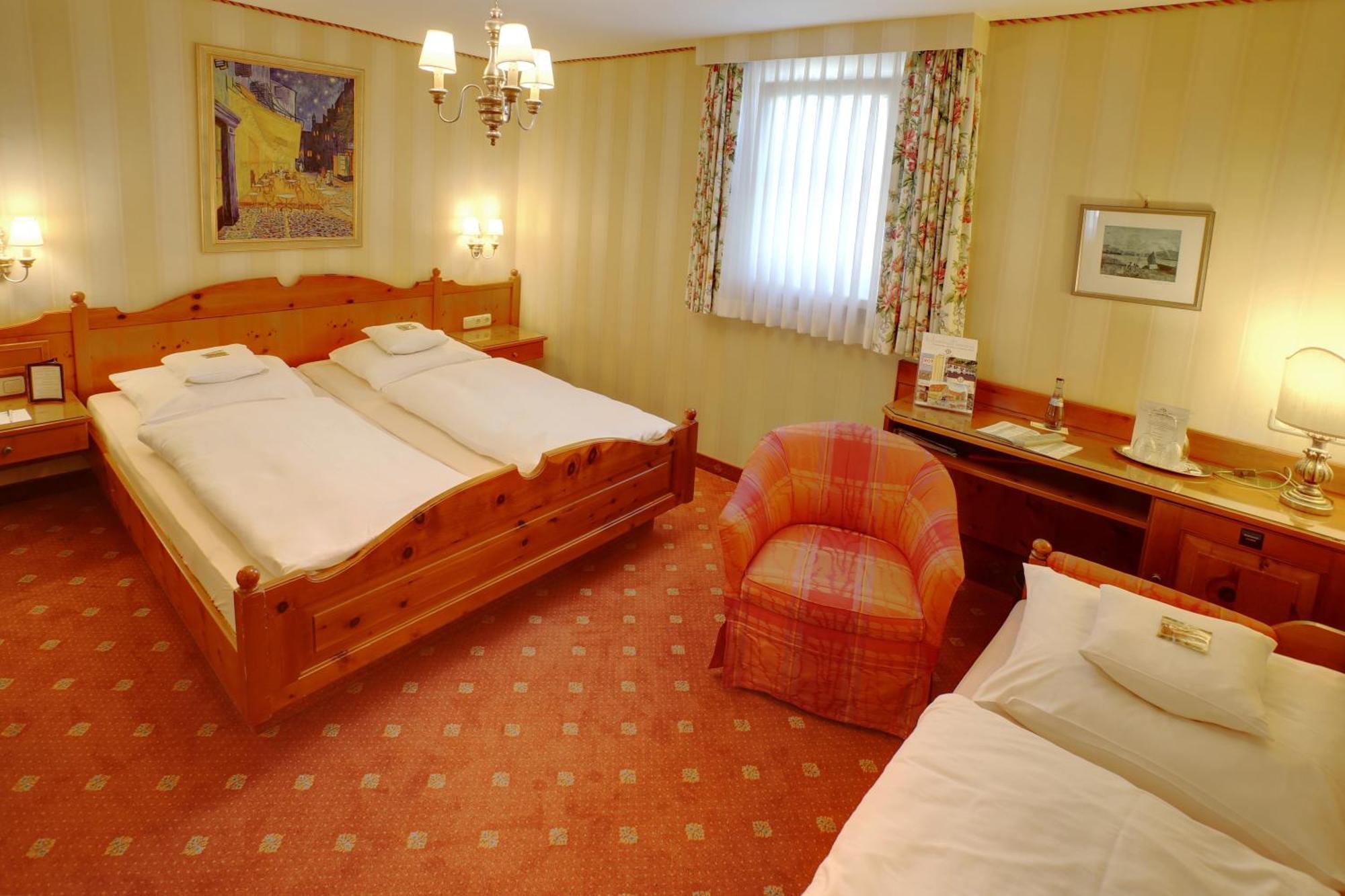 Hotel Brauereigasthof Landwehr-Braeu 라이첼쇼펜 객실 사진