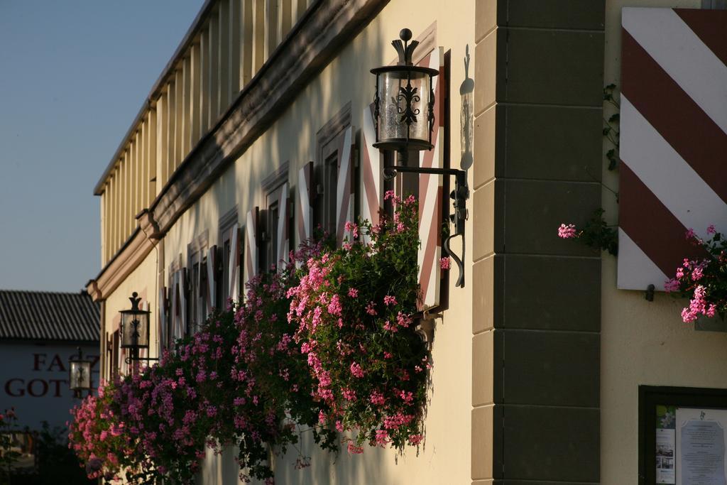 Hotel Brauereigasthof Landwehr-Braeu 라이첼쇼펜 외부 사진