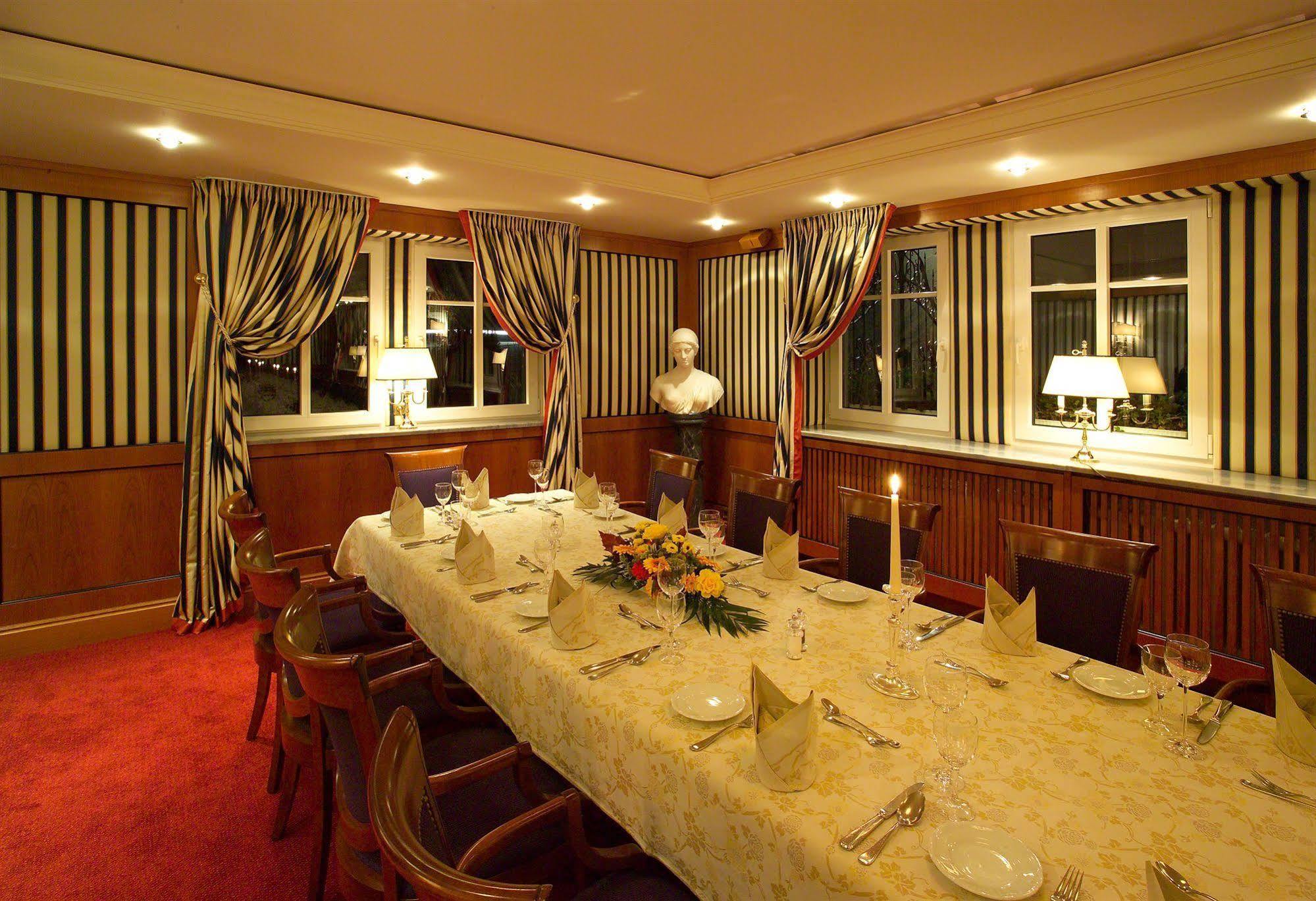 Hotel Brauereigasthof Landwehr-Braeu 라이첼쇼펜 외부 사진